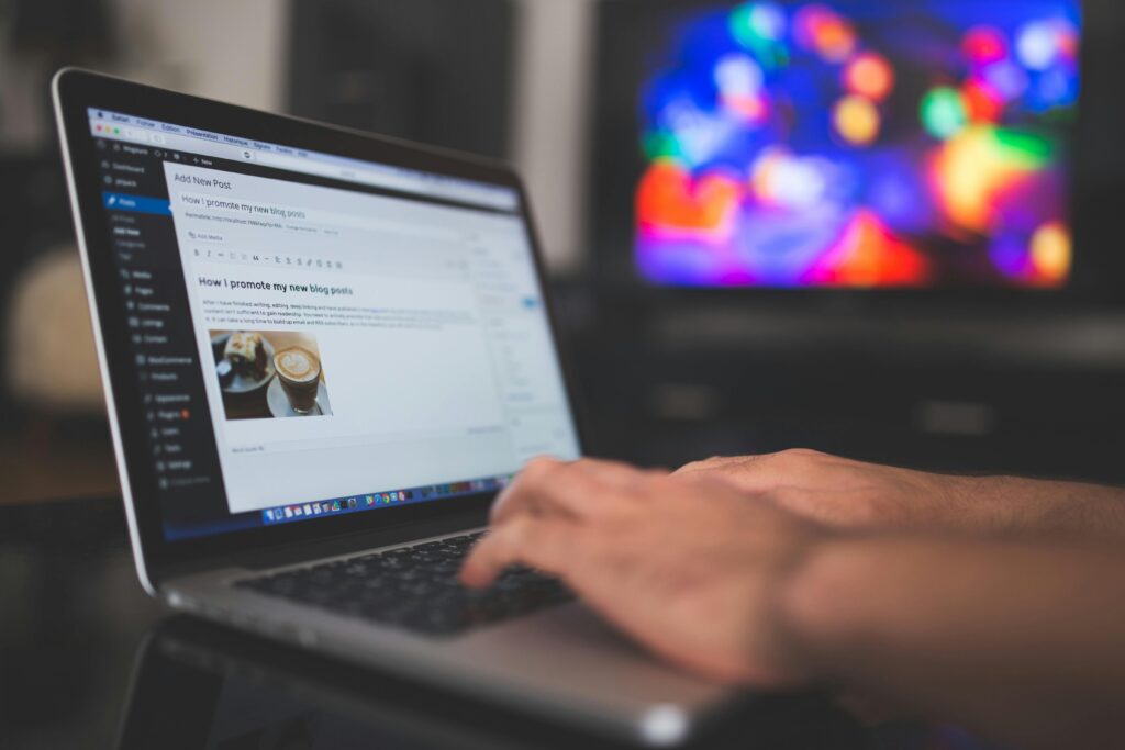 Illustration of a blog writer creating content online